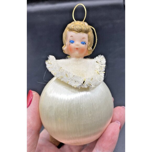 Vintage Satin & Pipe Cleaner Angel Ornaments Lot of 2 MCM Christmas Tree Decor - Picture 5 of 10